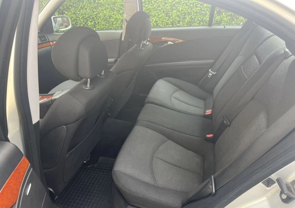 Mercedes-Benz Klasa E cena 12000 przebieg: 360000, rok produkcji 2006 z Koszalin małe 79